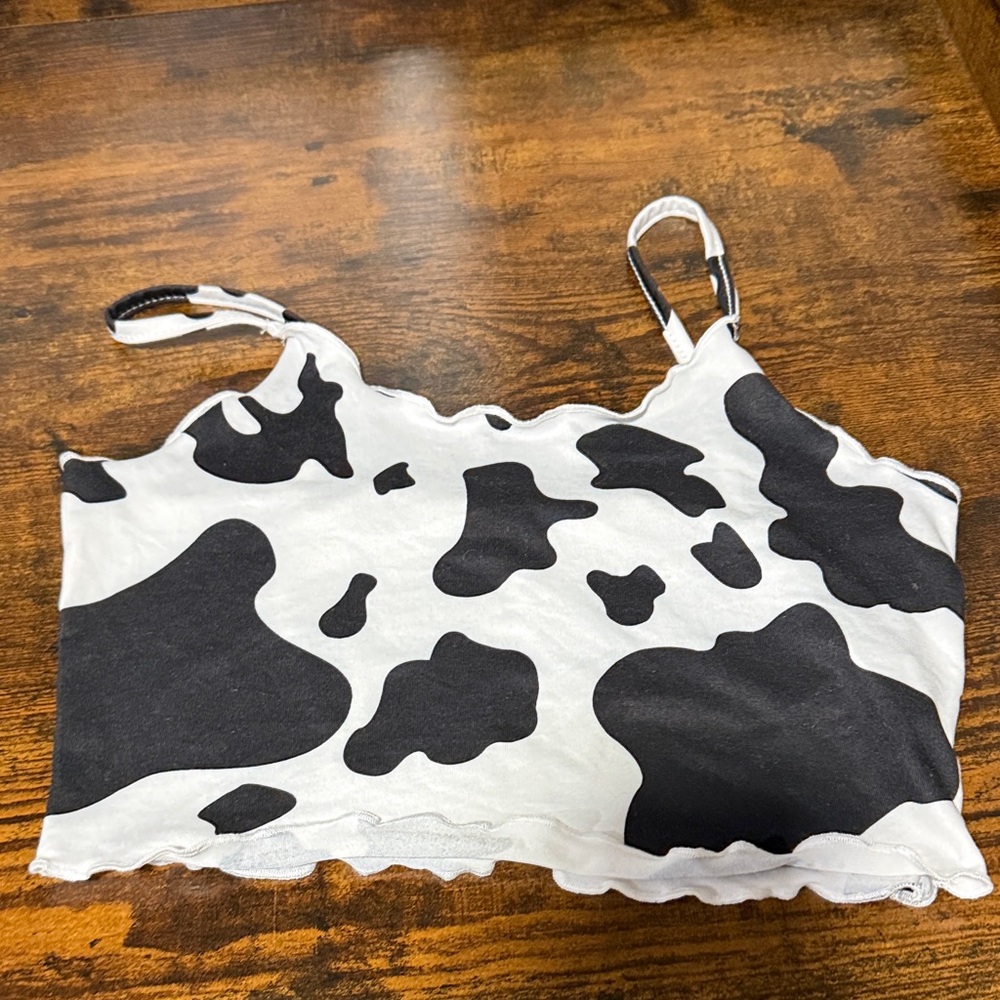 Shein girls size 158 or US 12-13 cow print crop tank S2